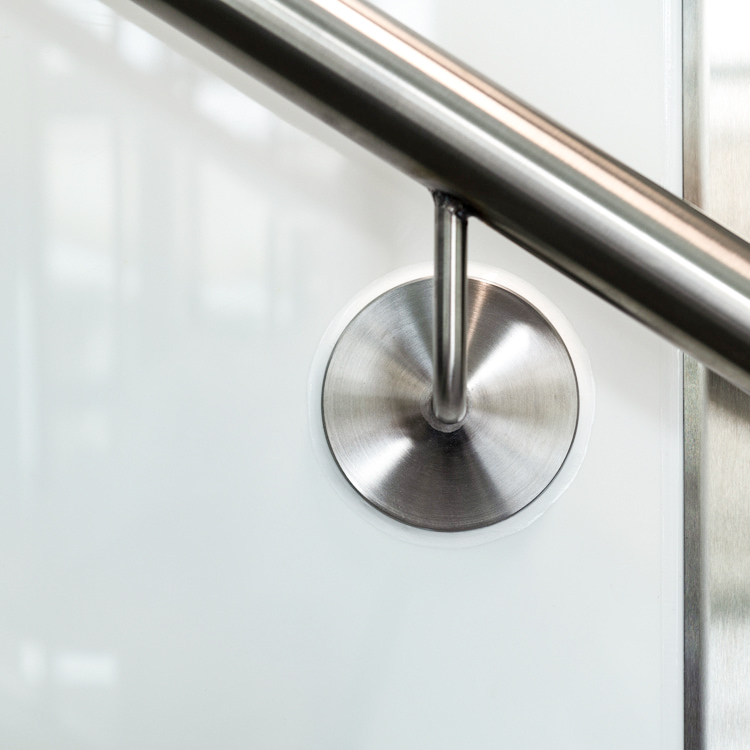 Arcoform grommet