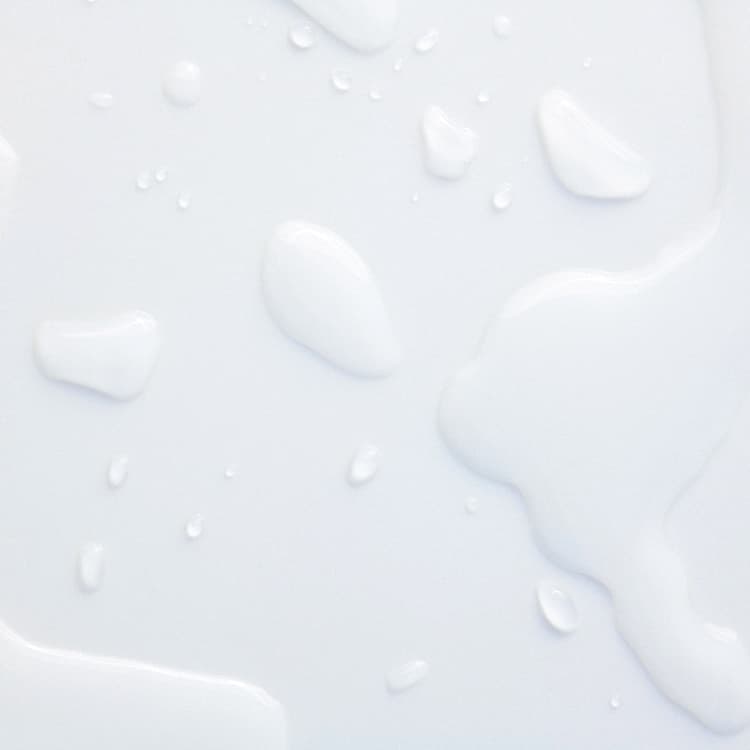 Water droplets on GFRMC panel